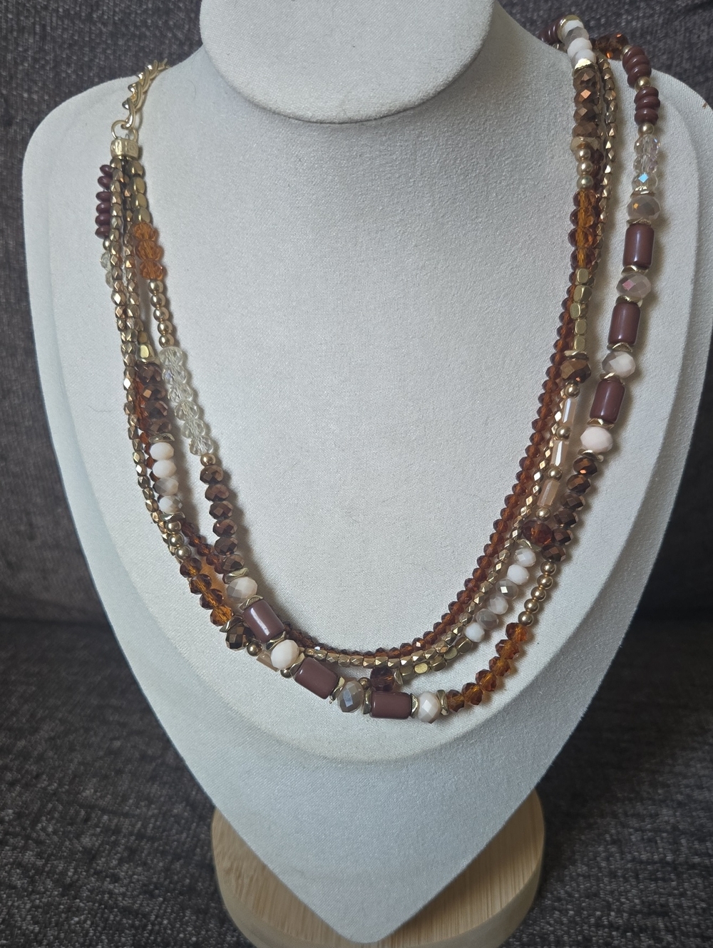 Vintage Multi-Strand Brown and Cream Beaded Necklace Layered Chunky Chain 💫